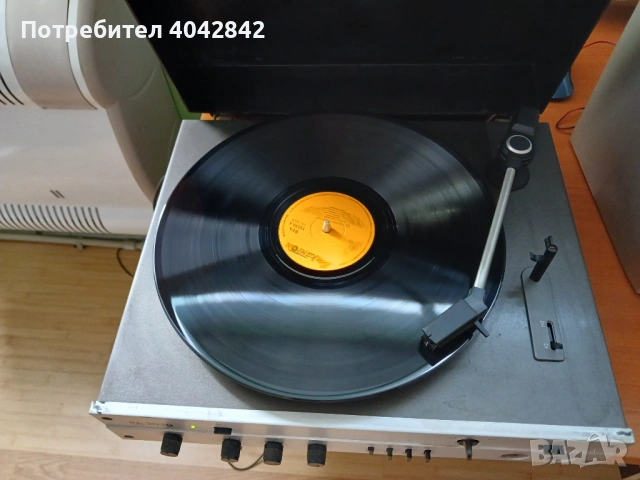 Продавам следните грамофони , снимка 3 - Грамофони - 54679539