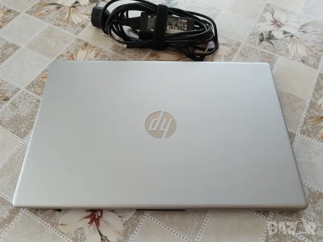 Лаптоп HP 15-fc0806nd, снимка 2 - Лаптопи за дома - 55324039