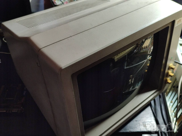 Ретро EGA / CGA CRT Монитор TUM за Правец 16 и ретро компютри, снимка 4 - Монитори - 55134816