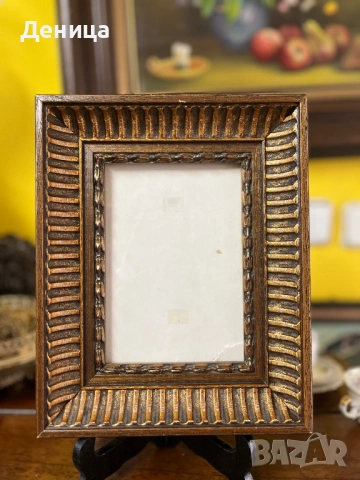 Дървена рамка за спомени♥️ Има едно малко нараняване, което се вижда на повечето снимки и се намира , снимка 2 - Други - 54141946