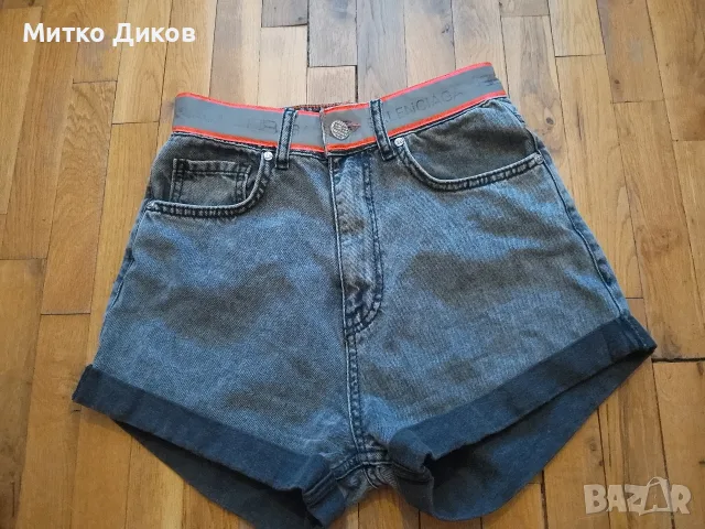 баленсиага къси женски шорти в ханша 34см и отг.додолу 32см 98 пр.памук и 2 пр.еластан