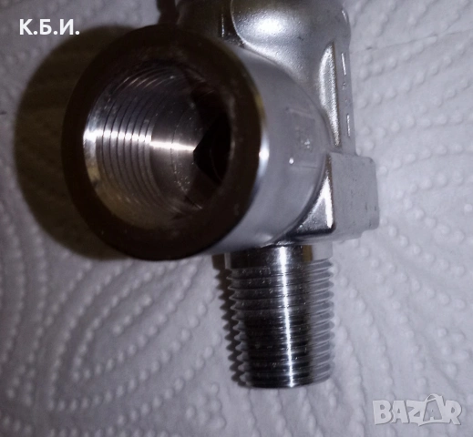 Купувам 5 бр кранчета НОВИ за пцп - водолазни - кислородни - на - 300 бара - работно налягане 