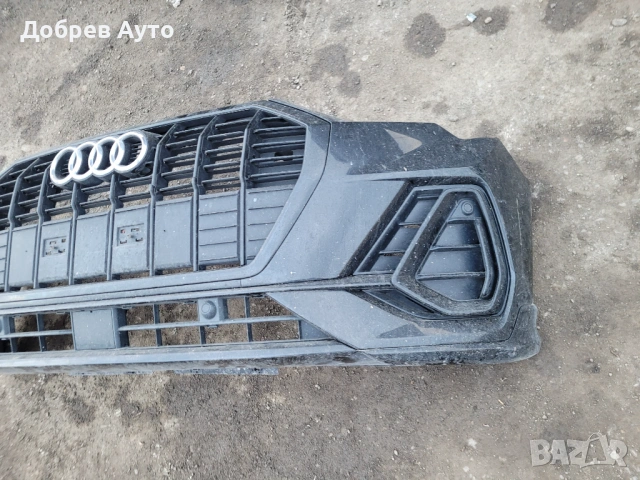 Предна броня Audi Q3 8F , снимка 3 - Части - 54520543