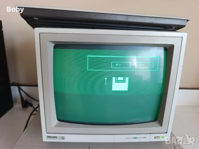 Рядък Колекционерски Компютър Philips P2016-2 (1984) – Работещ, Dual CPU!, снимка 4 - За дома - 54496650