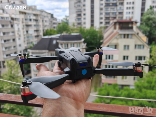 K13 MAX с безчеткови мотори,СЕНЗОРИ за препятствия и Дистанционно с ДИСПЛЕЙ , снимка 8 - Дронове и аксесоари - 54725466