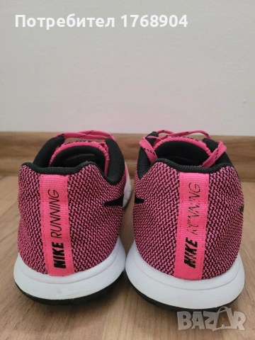 Детски маратонки Nike-37номер, снимка 4 - Детски маратонки - 54355455