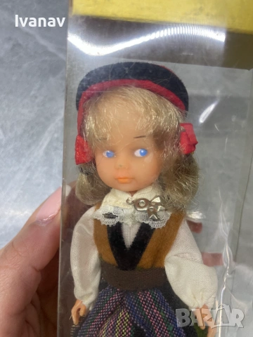Кукла Handicraft Original Svensk Folkdrakt с кутия