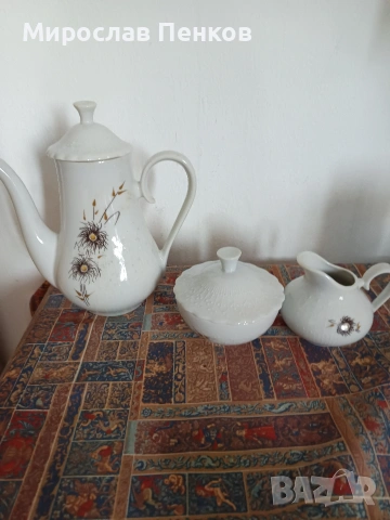 Сервиз за кафе, снимка 3 - Сервизи - 54019682