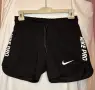Дамски къси панталони - Nike pro, снимка 1