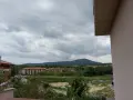 Апартамент с двор , снимка 12