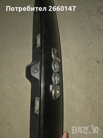 части за Grand Cherokee WK2, снимка 2 - Части - 54098746