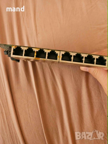 8-портов Fast Ethernet (10/100 Mbps) мрежов суич, к, снимка 2 - Други машини и части - 54624904