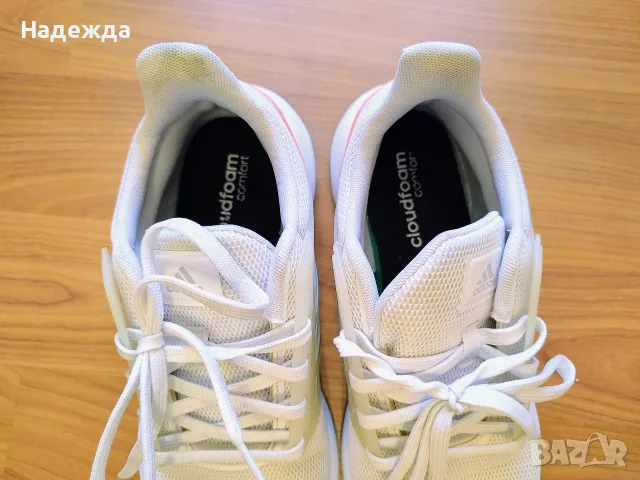 Adidas EQ19 маратонки за бягане, снимка 5 - Спортни обувки - 55517456