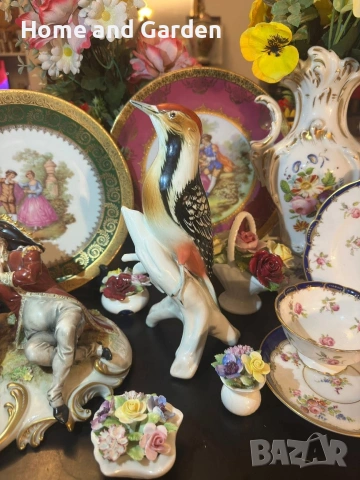 Karl Ens Volkstedt Германия „Кълвач“ след 1945 г. – порцелан 25 см, ръчно рисуван, снимка 4 - Антикварни и старинни предмети - 54025840