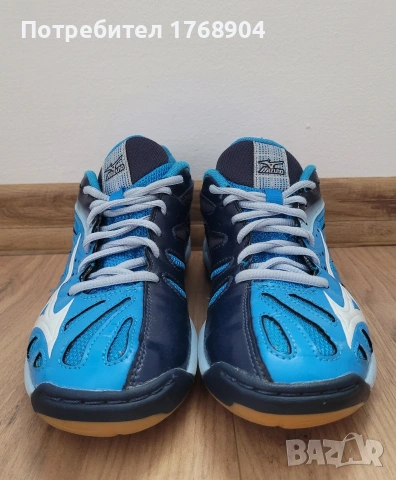 Като нови!Маратонки Mizuno-37 номер, снимка 3 - Детски маратонки - 54398229