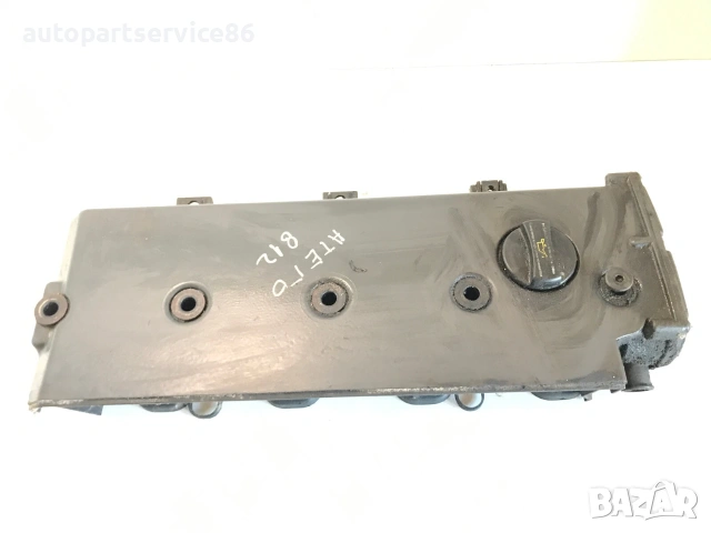 Капак на клапаните за Mercedes Atego 815 OM904 (1997–2006) A9040100930 