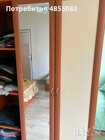 Гардероб за дрехи 