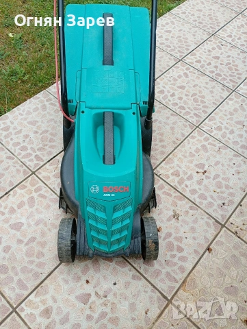 Продавам Ел.косачка Бош АРМ 32 