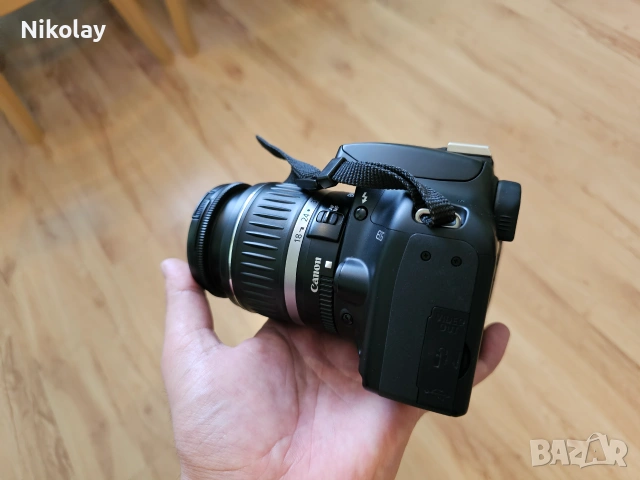 Фотоапарат Canon EOS 1000D, снимка 3 - Фотоапарати - 54999237