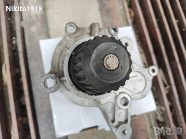 Водна помпа за Хюндай/Киа, снимка 2 - Части - 54356842