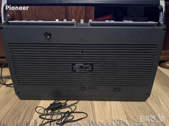 Universum super sound 16000, снимка 11 - Радиокасетофони, транзистори - 55148822