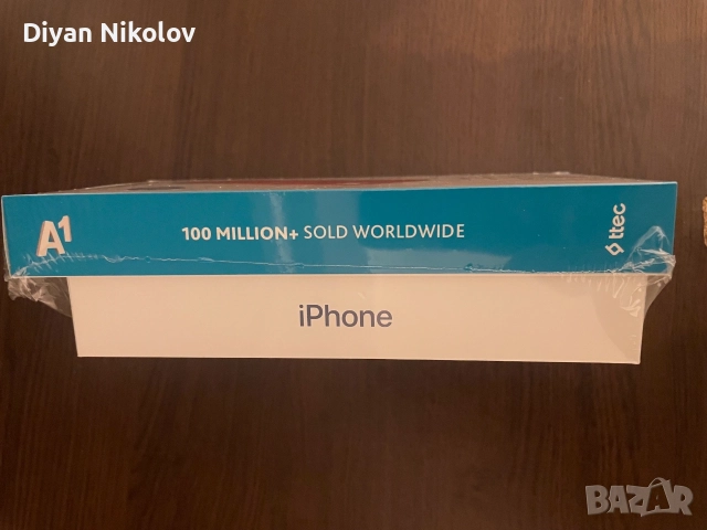 Apple iPhone 17 Pro Max 512GB Deep Blue | Нов, запечатан + ПОДАРЪК Powerbank 10 000mAh