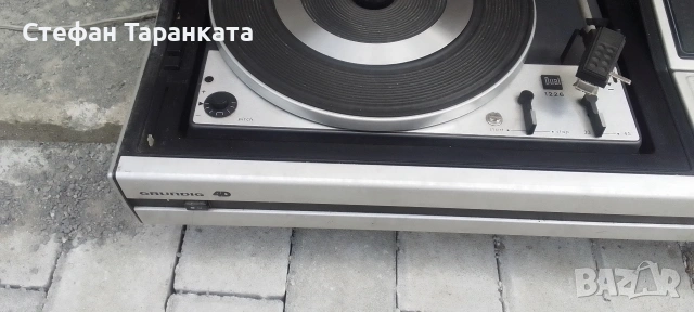 Аудио уредба със грамофон Grundig във незнайно състояние , снимка 3 - Грамофони - 54716563