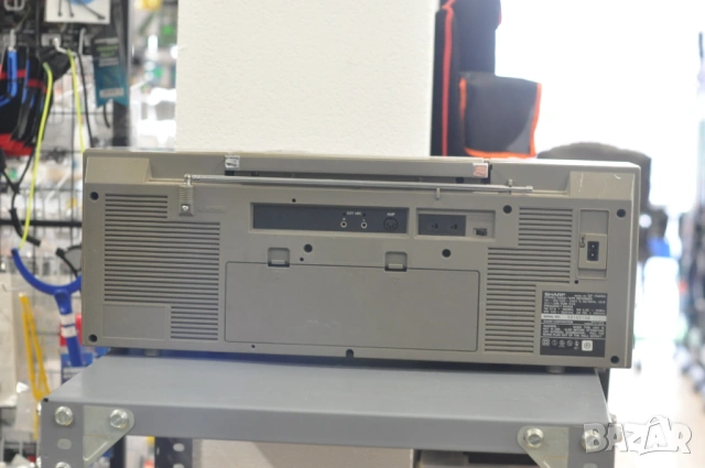 Радиокасетофон Sharp GF-7500H, снимка 2 - Радиокасетофони, транзистори - 53993599