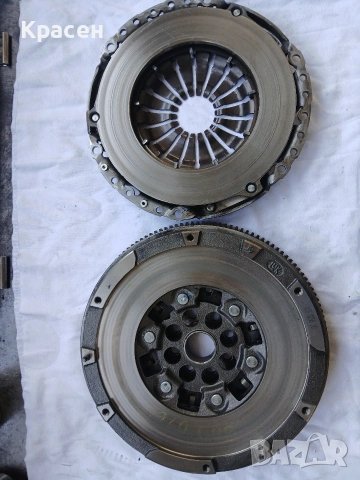 Маховик и притискателен диск 1.7 CDTI Opel 600 0166 00, снимка 2 - Части - 54452083