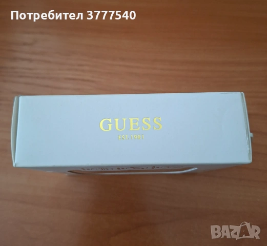 Оригинален кейс Guess за AirPods Pro 2 – Нов, с кутия и метален ключодържател, снимка 3 - Калъфи, кейсове - 54833345