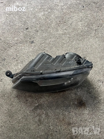 Фар ляв Шкода Октавия Skoda Octavia 3, снимка 2 - Части - 55159932