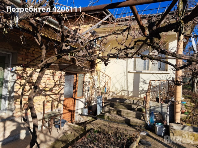 Продавам къща и дворно място , снимка 4 - Къщи - 54264634