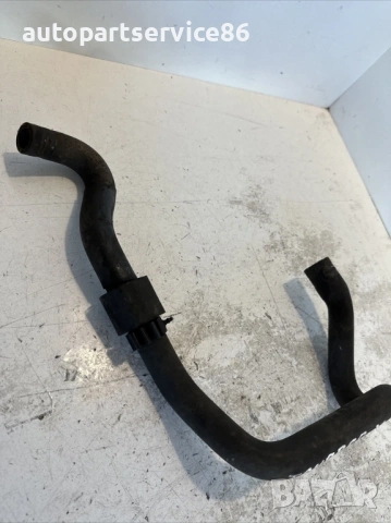 Маркуч за охлаждаща течност за Volkswagen Touareg 3.0 Tdi (2009), снимка 2 - Части - 54192581