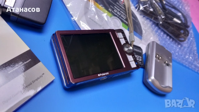 Polaroid T831 - 32€, снимка 8 - Фотоапарати - 54486932