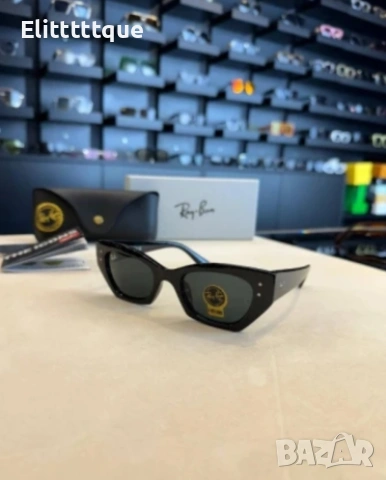 очила с черен обикновен калъф и ув защита ray ban , снимка 2 - Слънчеви и диоптрични очила - 54888548