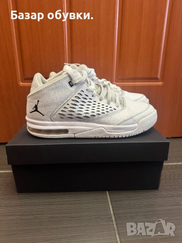 Обувки Jordan., снимка 2 - Кецове - 54181758