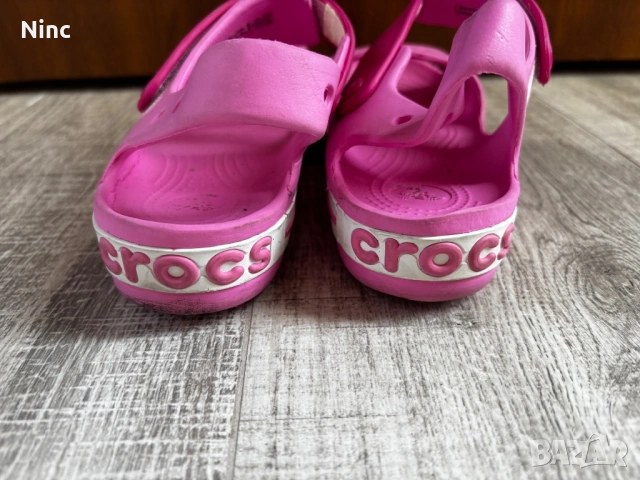 Детски сандалети Crocs 35, снимка 4 - Детски сандали и чехли - 54606603
