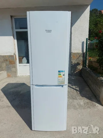 Хладилник с фризер Hotpoint Ariston NoFrost