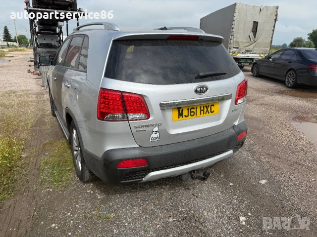 на части Kia Sorento 2.2 crdi automatic 2011, снимка 6 - Автомобили и джипове - 54760227