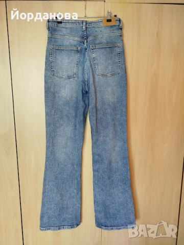 Monki Jeans Еластични дънки с висока талия, снимка 2 - Дънки - 54562865