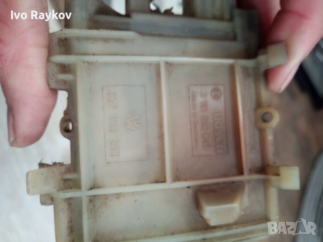 Реостат вентилатор парно 357959263 Пасат VW Passat , снимка 2 - Части - 53951511