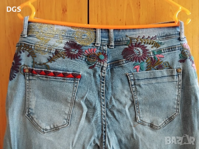 Дамски дънки Desigual, снимка 4 - Дънки - 54177525
