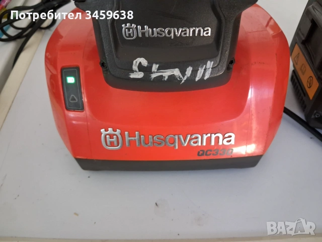 Зарядно и батерии HUSQVARNA, снимка 2 - Други инструменти - 54452894
