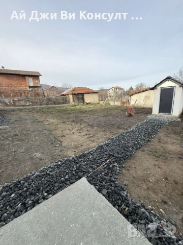 Къща до гр. Ихтиман, снимка 14 - Къщи - 54363309