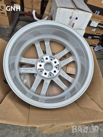 Джанти Uniwheels 17 цола ,5х112 , 7j ,et49 Vw Seat Skoda Audi, снимка 3 - Гуми и джанти - 54459782
