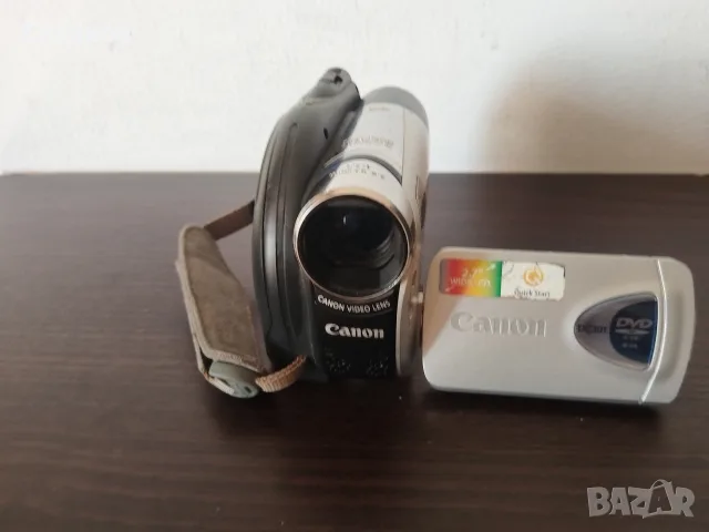 Canon DC301 E Digital DVD Camcorder 36x Advanced Zoom Japan