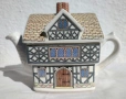Винтидж чайник Tudor House на Sadler, Англия, снимка 1