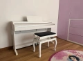 Бяло дигитално пиано YAMAHA Arius YDP-164, снимка 2