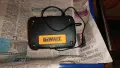 Продавам зарядно за акумулаторен ъглошлайф DeWalt , снимка 1