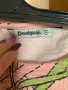 Рокля с тропически десен с колибри Desigual, размер М, 31, снимка 8